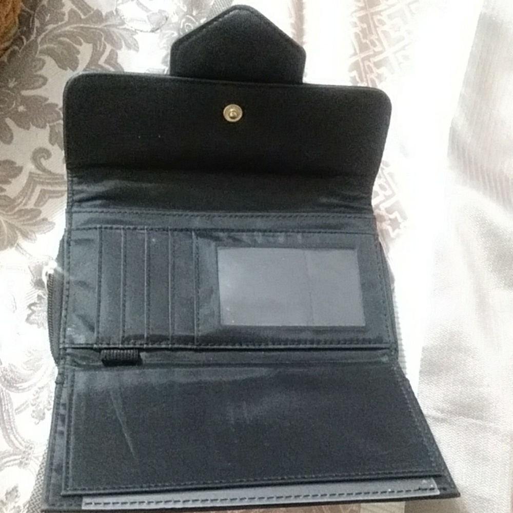 Wallet - Picture 1 of 3